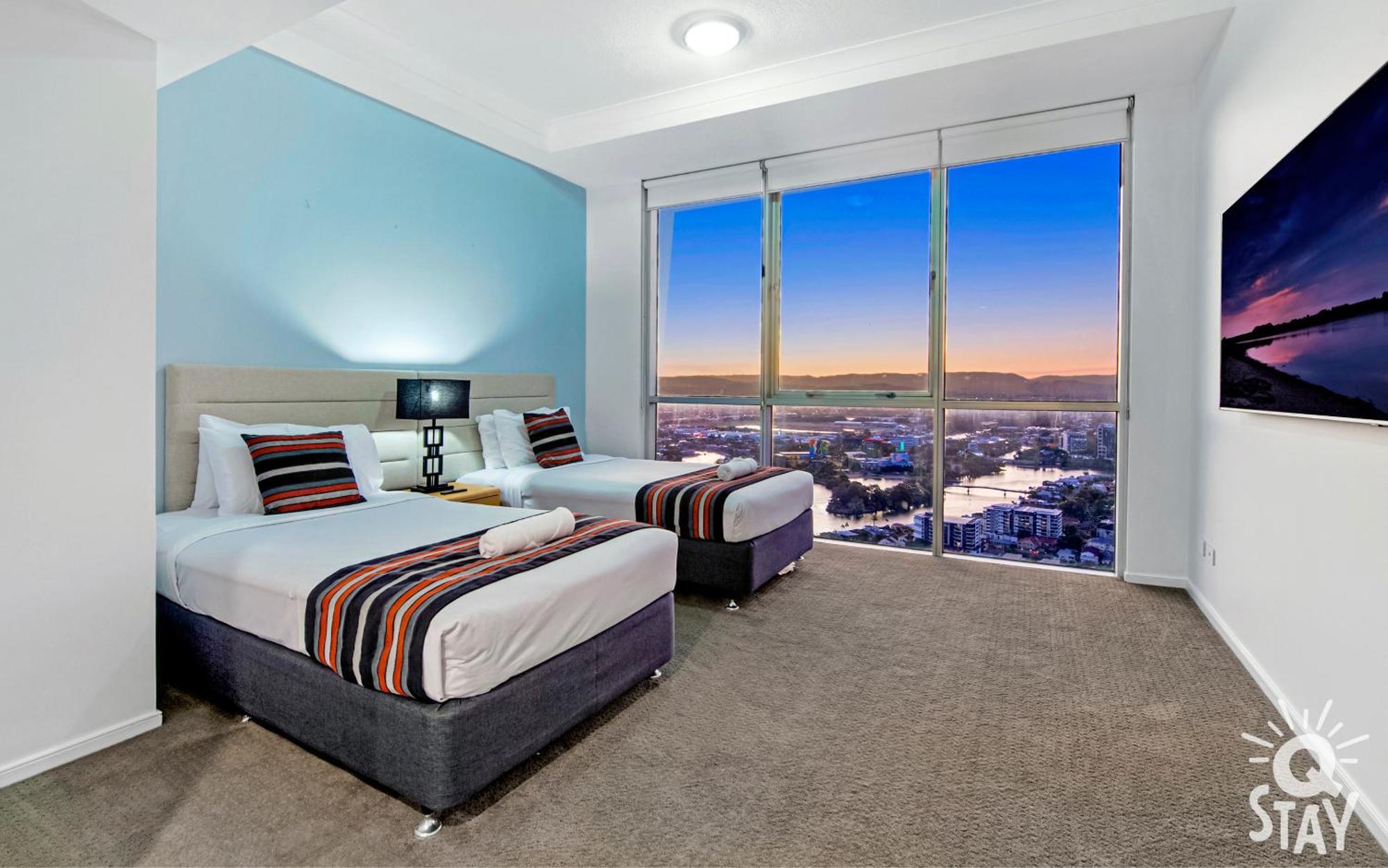 Chevron Renaissance Surfers Paradise Mid Week Madness Deal - Q Stay غولد كوست المظهر الخارجي الصورة