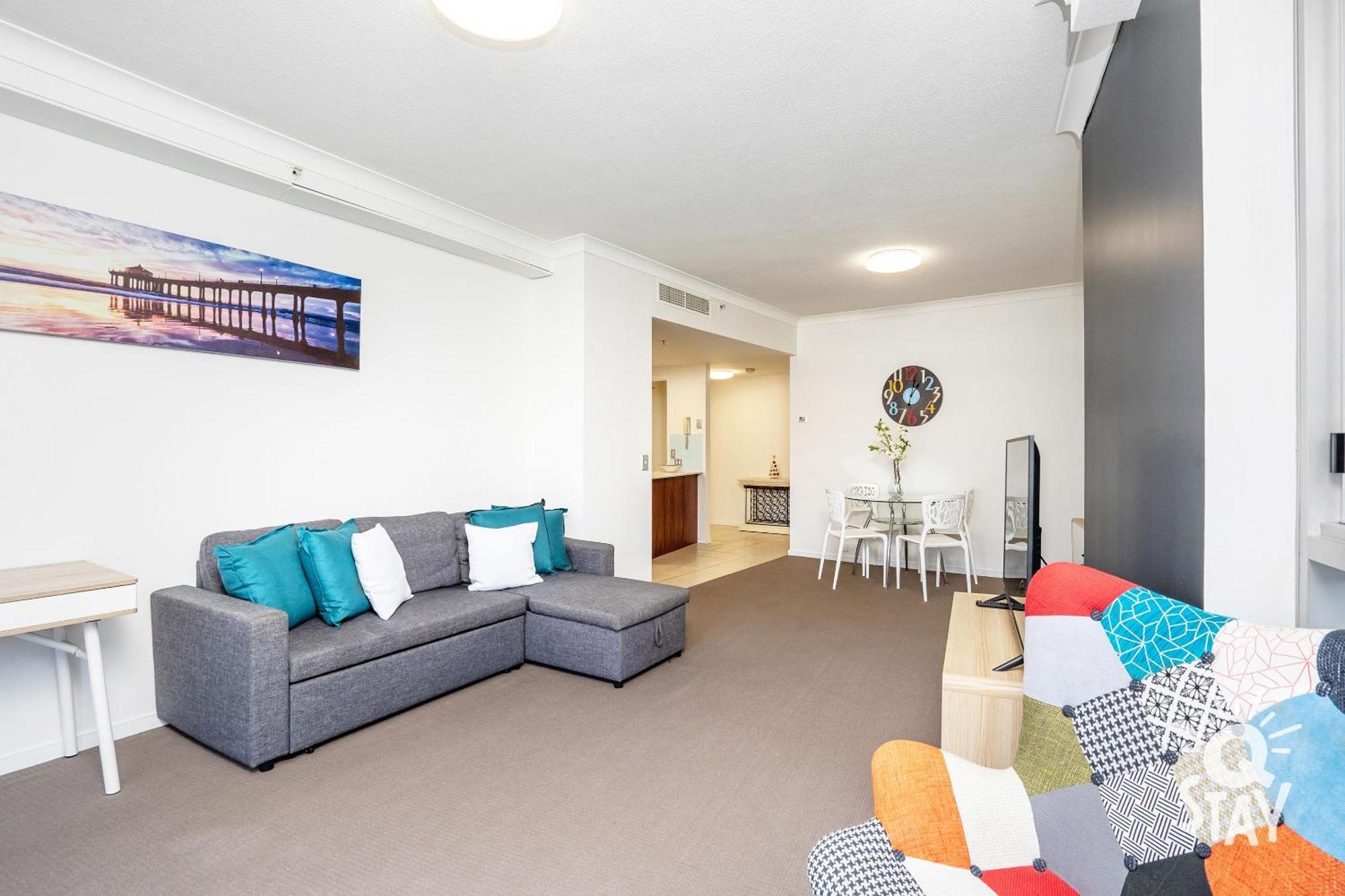Chevron Renaissance Surfers Paradise Mid Week Madness Deal - Q Stay غولد كوست المظهر الخارجي الصورة